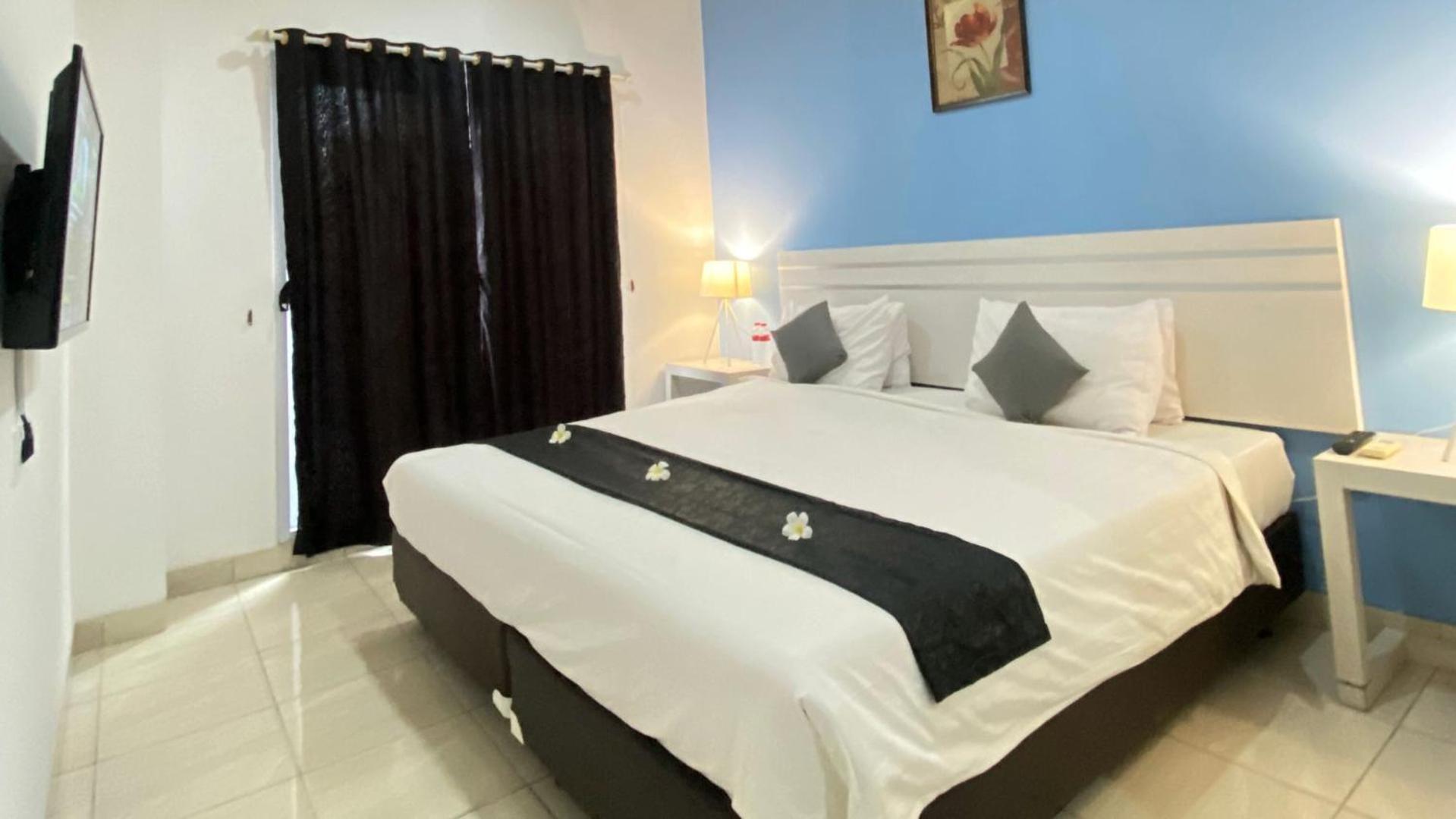 Tos Hotel & Convention Center Tangerang Powered By Archipelago Exteriör bild
